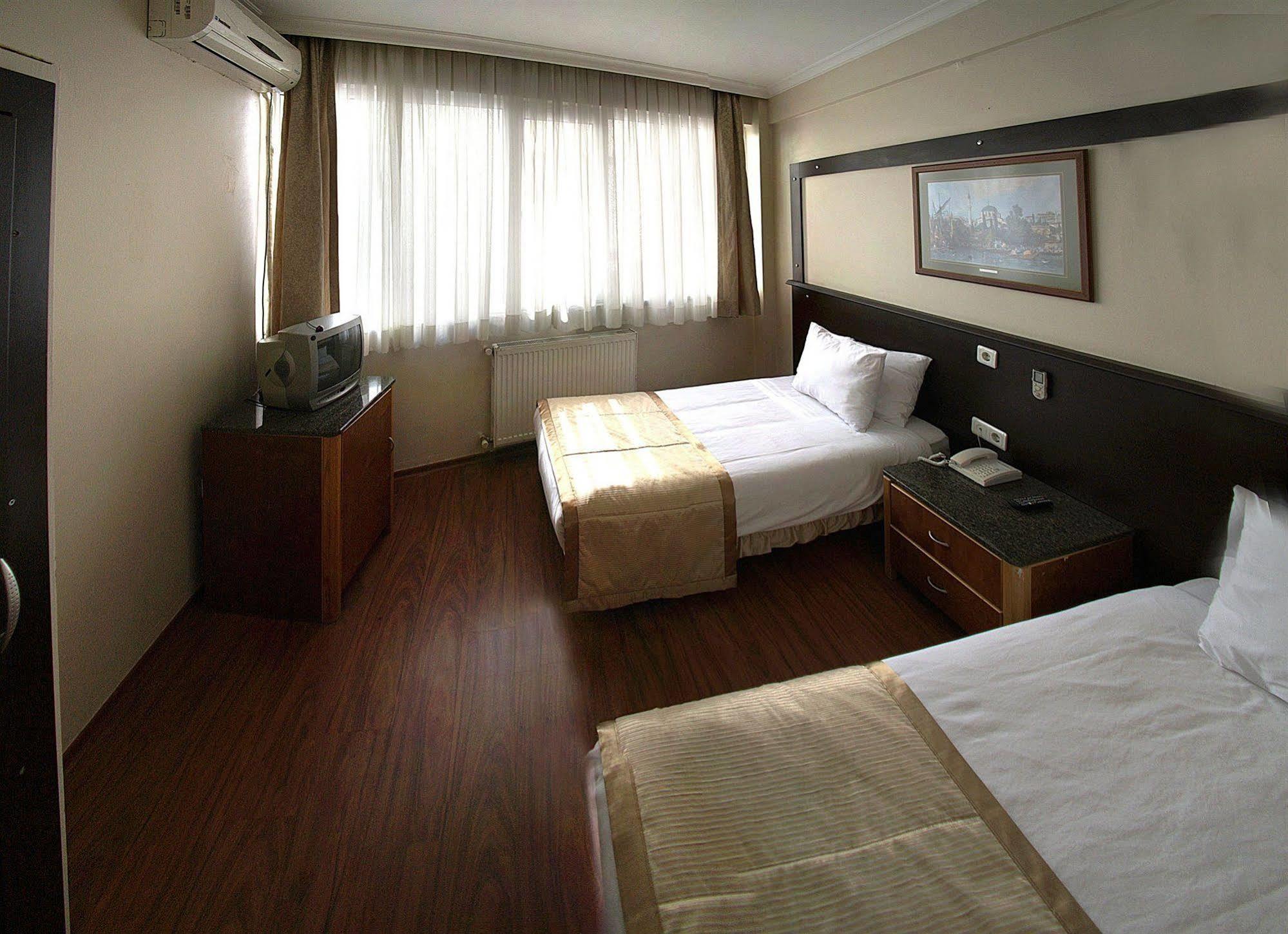 Hatay Hotel Истанбул Екстериор снимка