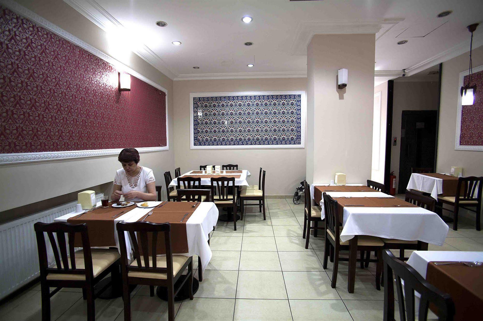 Hatay Hotel Истанбул Екстериор снимка